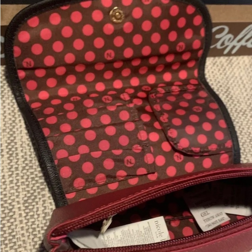 Nicole Lee cosmetic bag - Picture 2 of 5